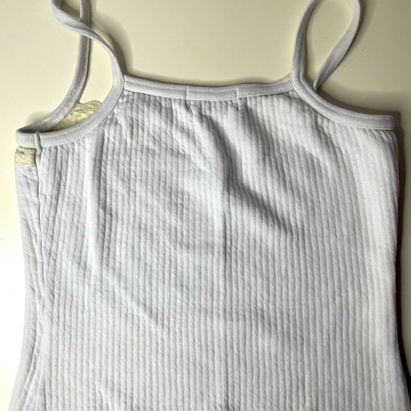 Neva Esancia Lace Front Cropped Tank top: White - Picture 4 of 4